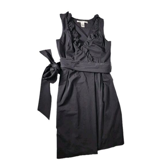 Diane Von Furstenberg Hampton Wrap Dress Size 2 Black Ruffle Neckline Sleeveless - Picture 2 of 6